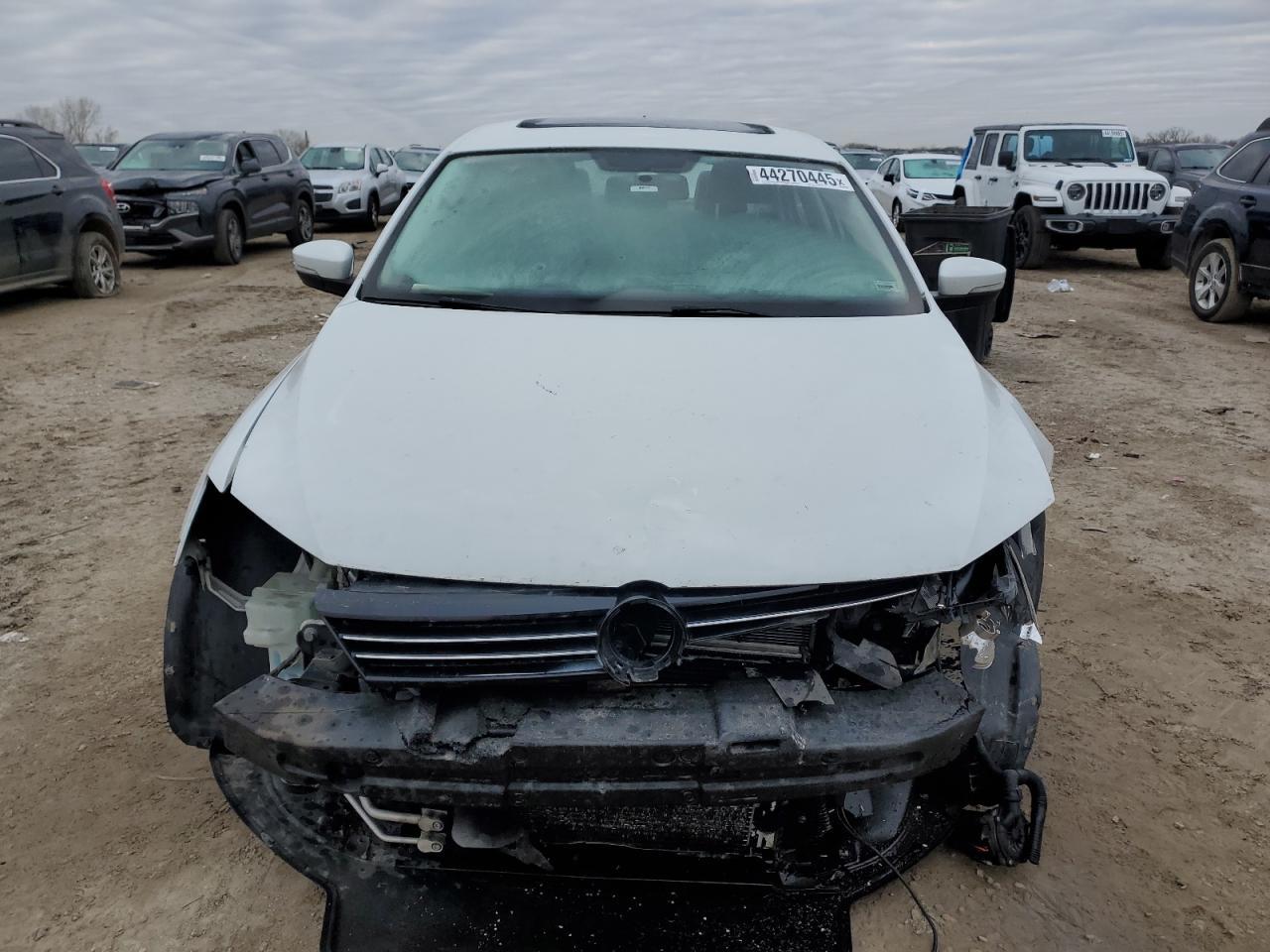 2014 VOLKSWAGEN JETTA SE - Image 5