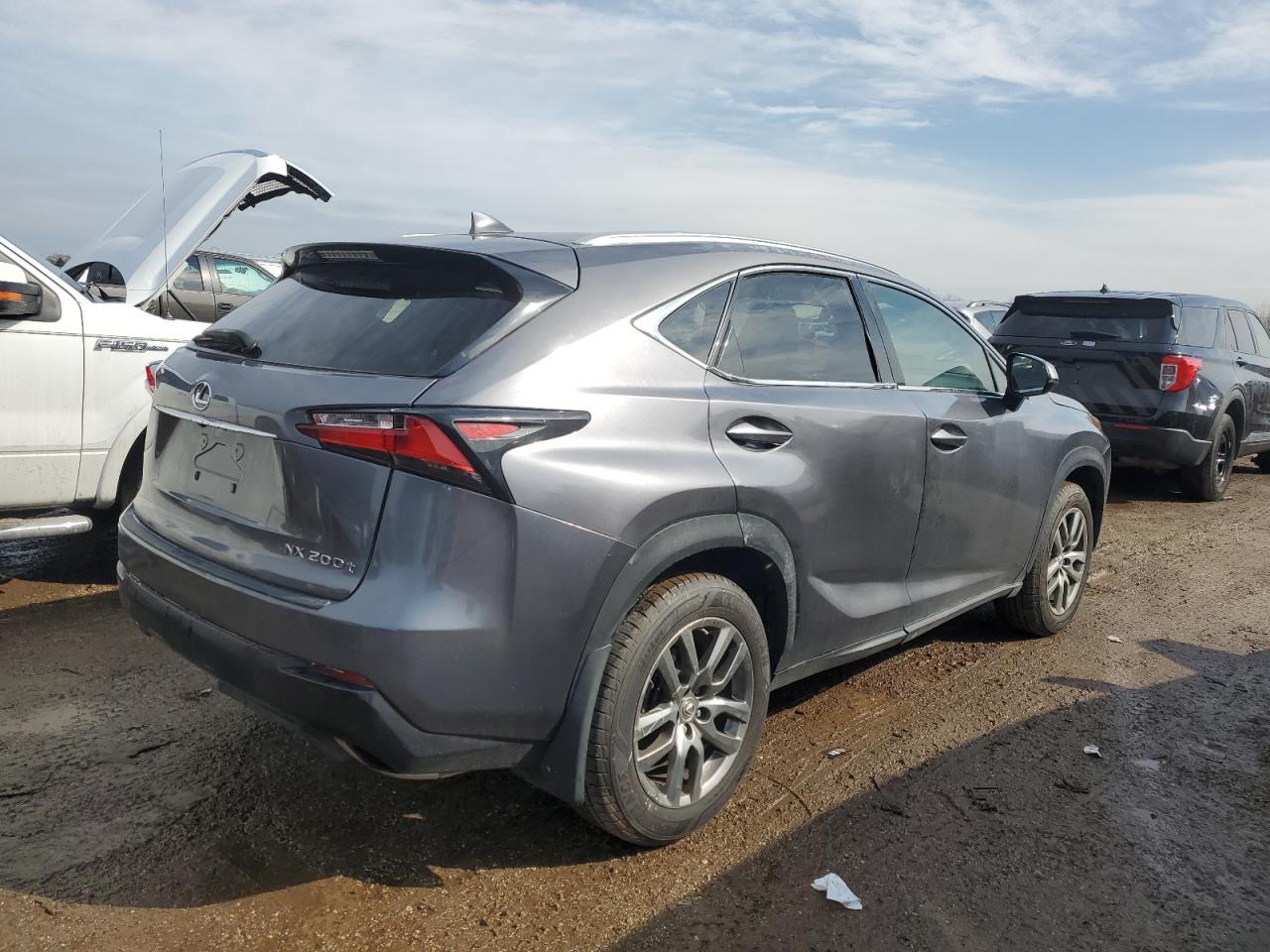 2015 LEXUS NX 200T - Фото 3