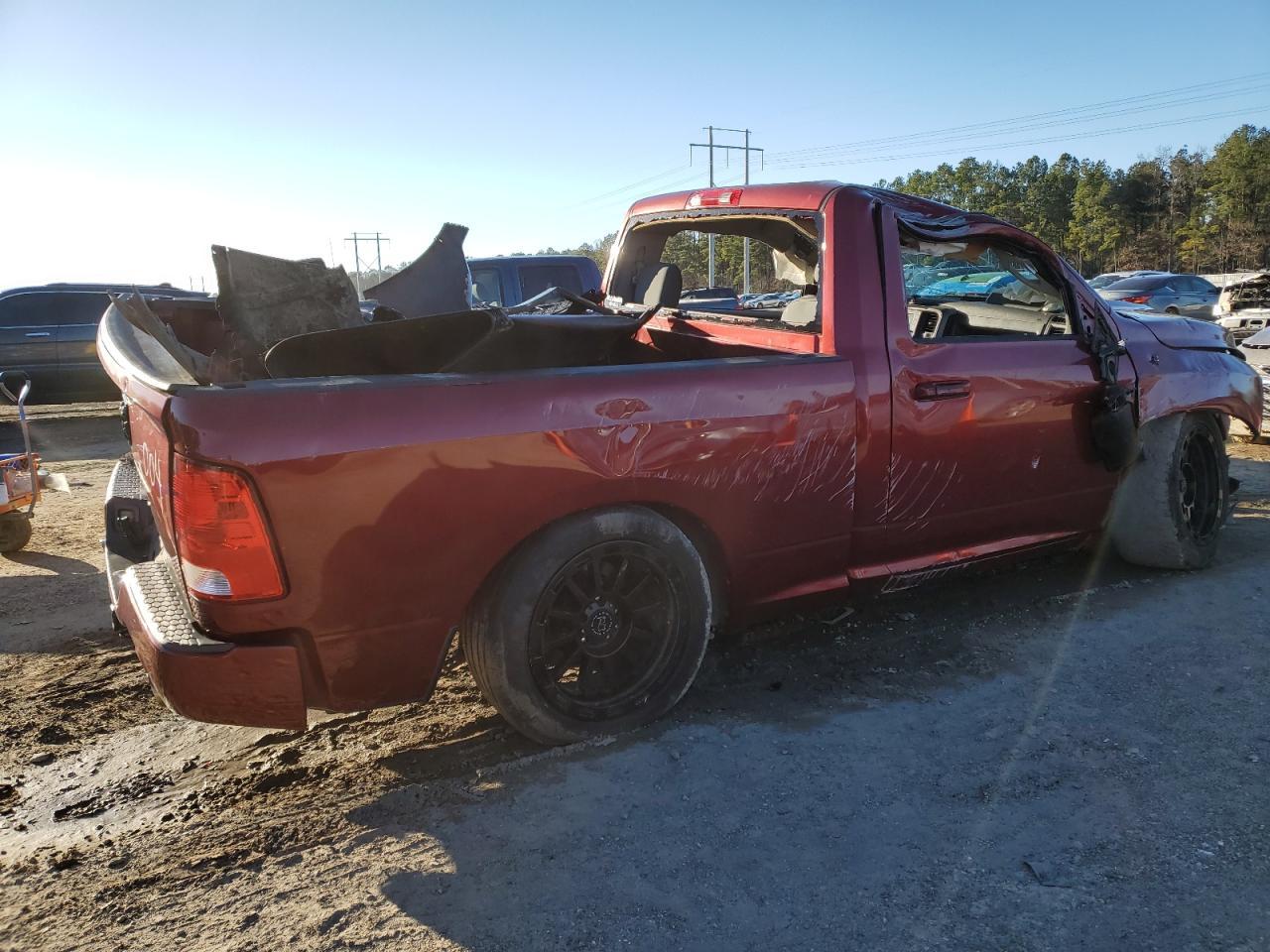2014 RAM 1500 ST - Image 3