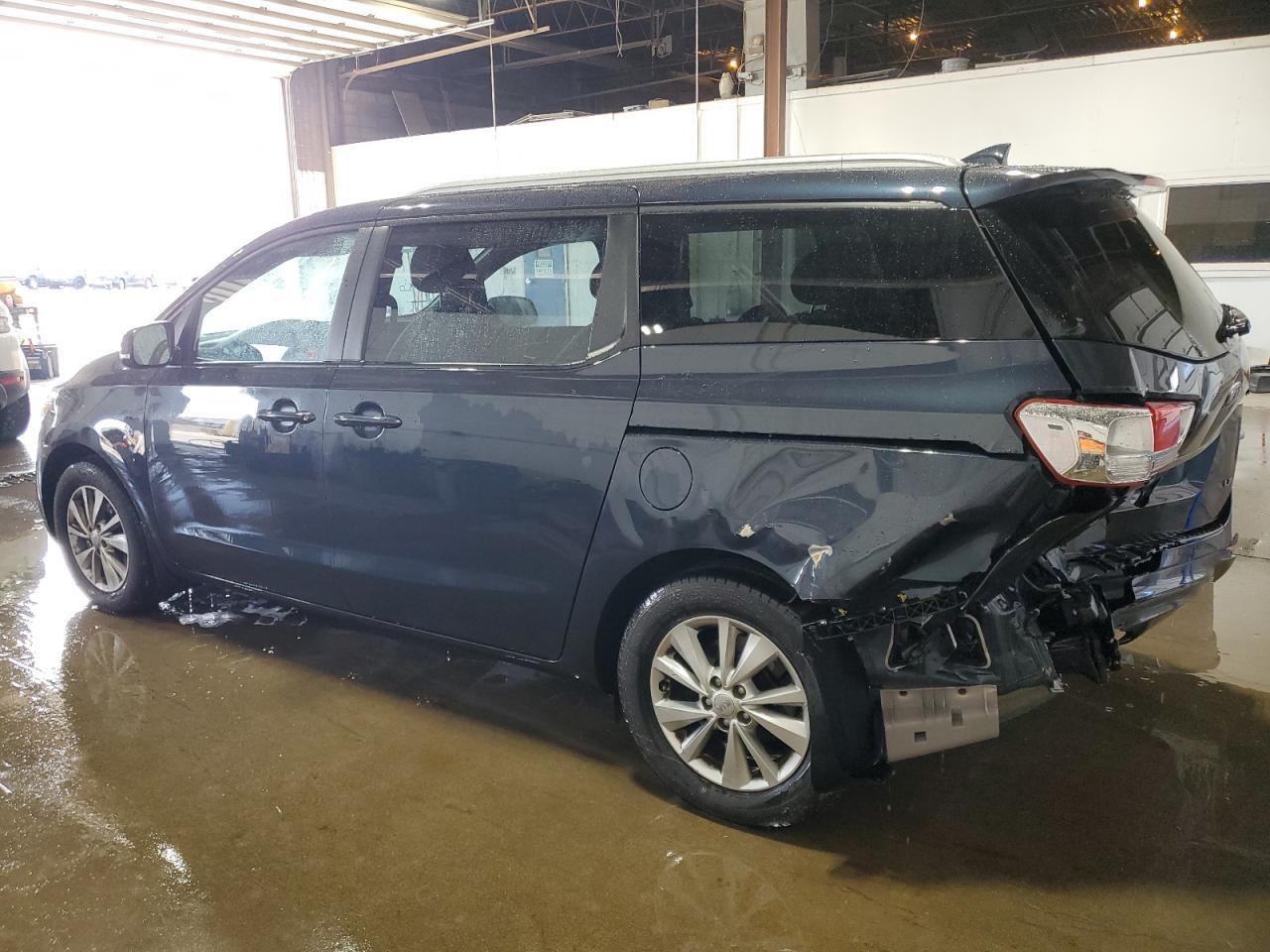 2016 KIA SEDONA LX - Фото 2