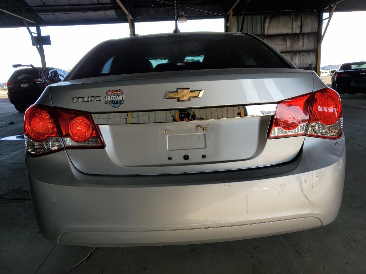 2014 CHEVROLET CRUZE LS - Фото 6