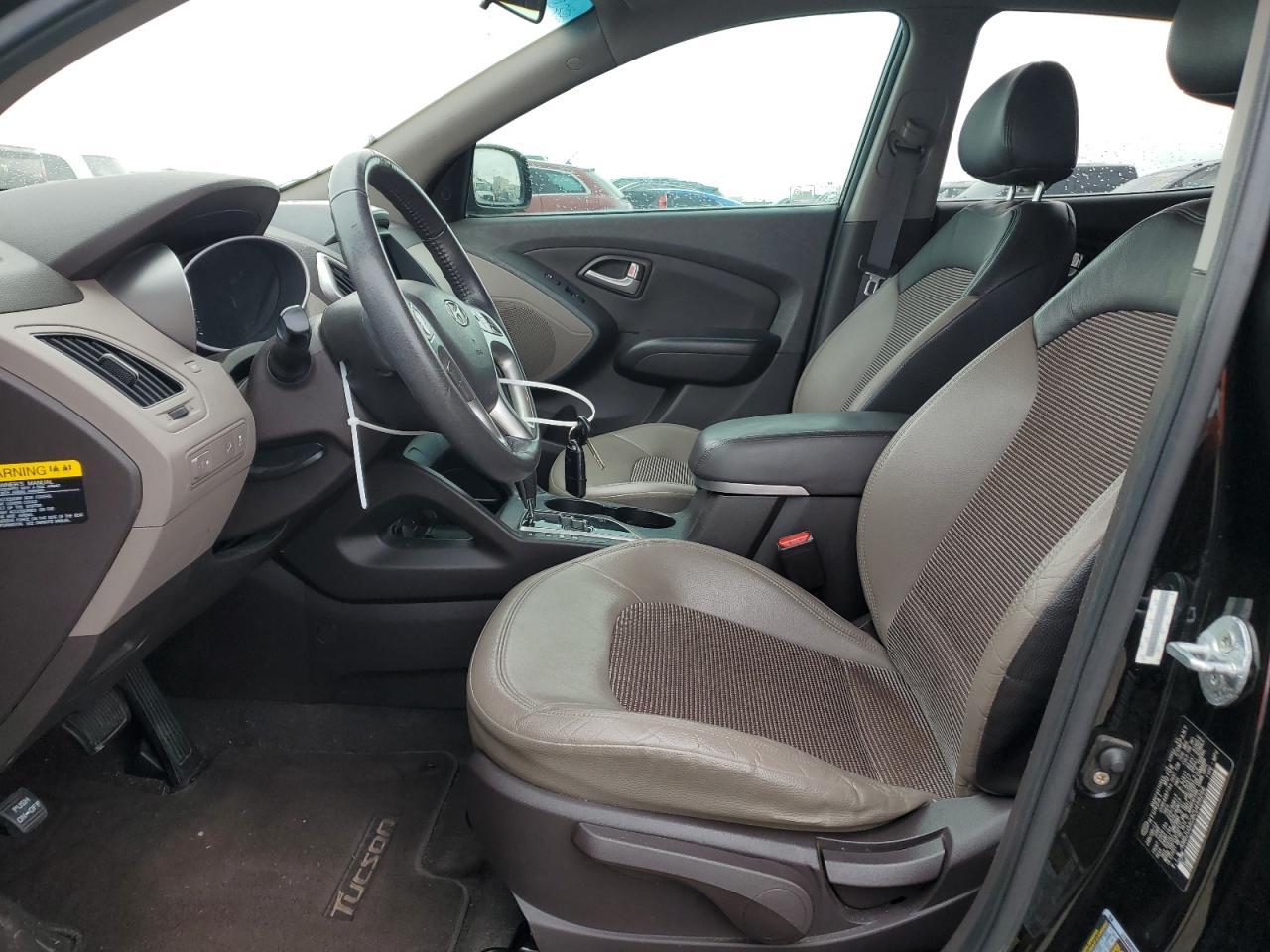 2012 HYUNDAI TUCSON GLS - Image 7