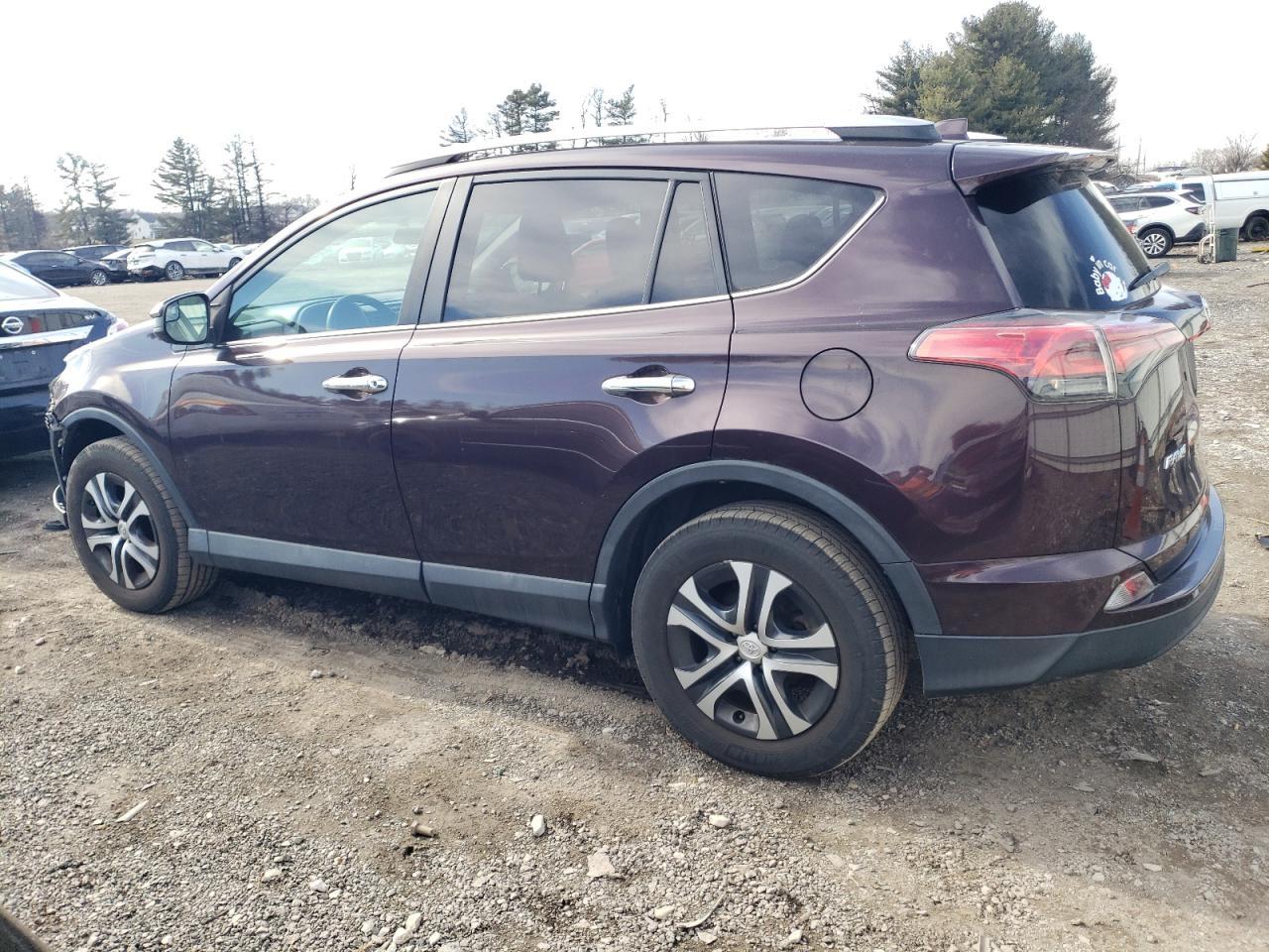 2016 TOYOTA RAV4 LE - Фото 2