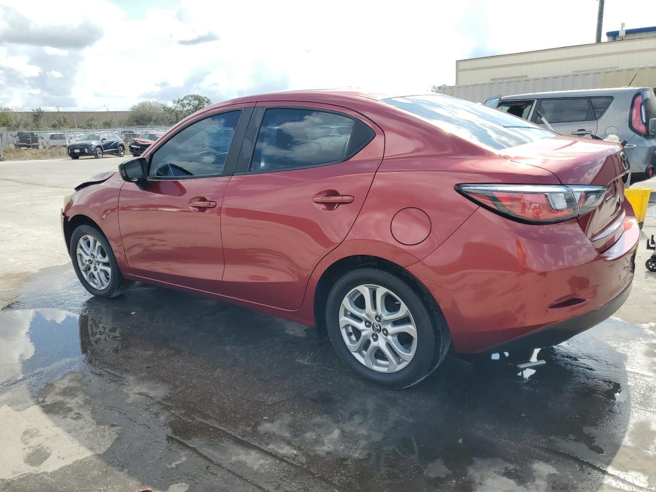 2017 TOYOTA YARIS IA - Фото 2