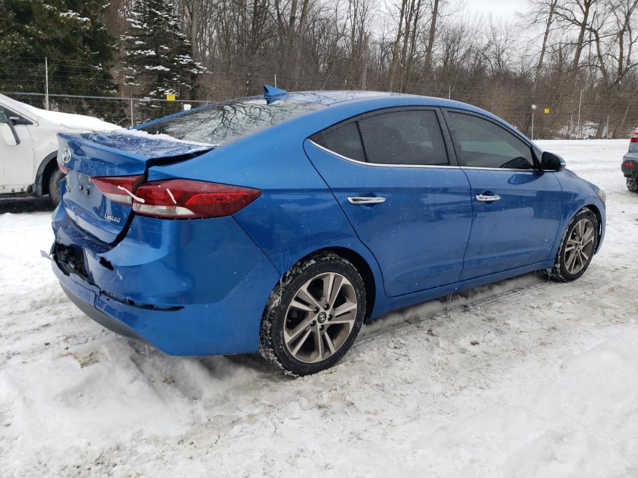 2017 HYUNDAI ELANTRA SE - Image 3