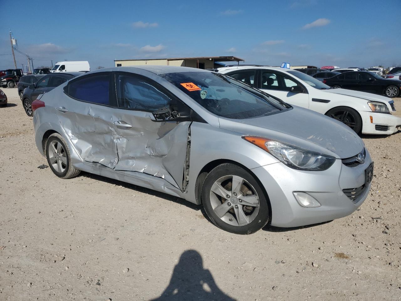 2013 HYUNDAI ELANTRA GL - Image 4