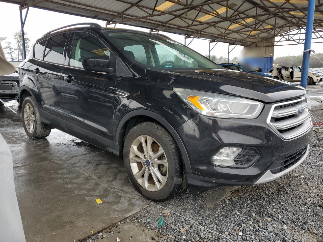 2017 FORD ESCAPE SE - Фото 4
