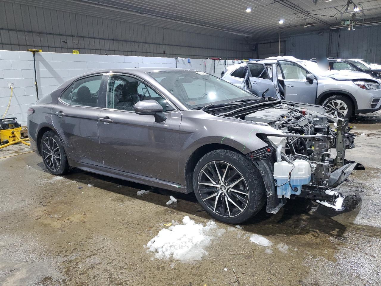 2021 TOYOTA CAMRY SE - Image 4