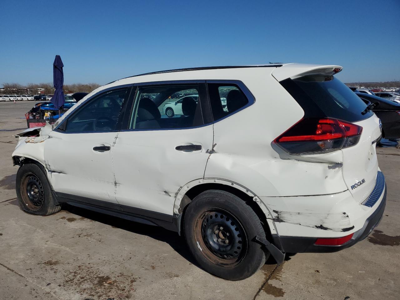 2018 NISSAN ROGUE S - Фото 2