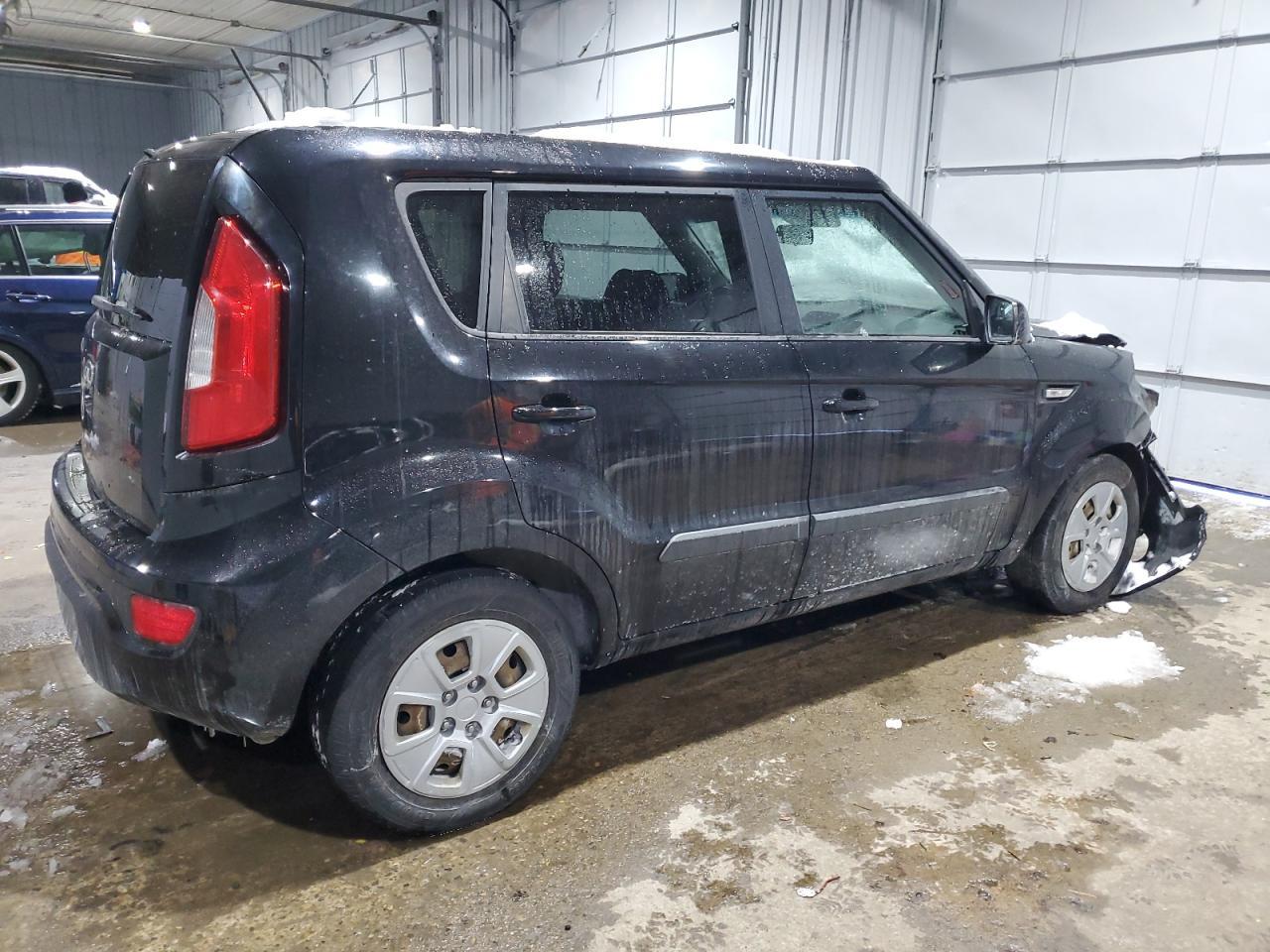 2013 KIA SOUL - Image 3