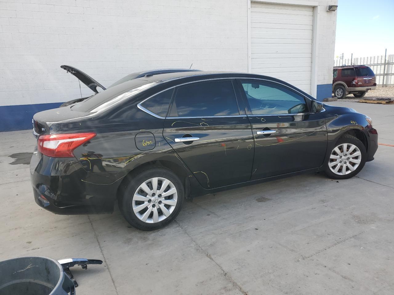 2017 NISSAN SENTRA S - Фото 3