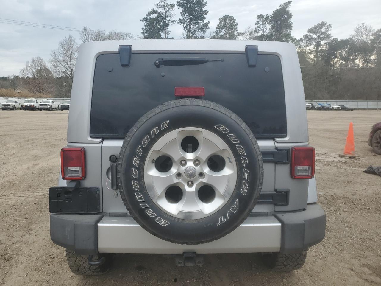 2015 JEEP WRANGLER U - Фото 6