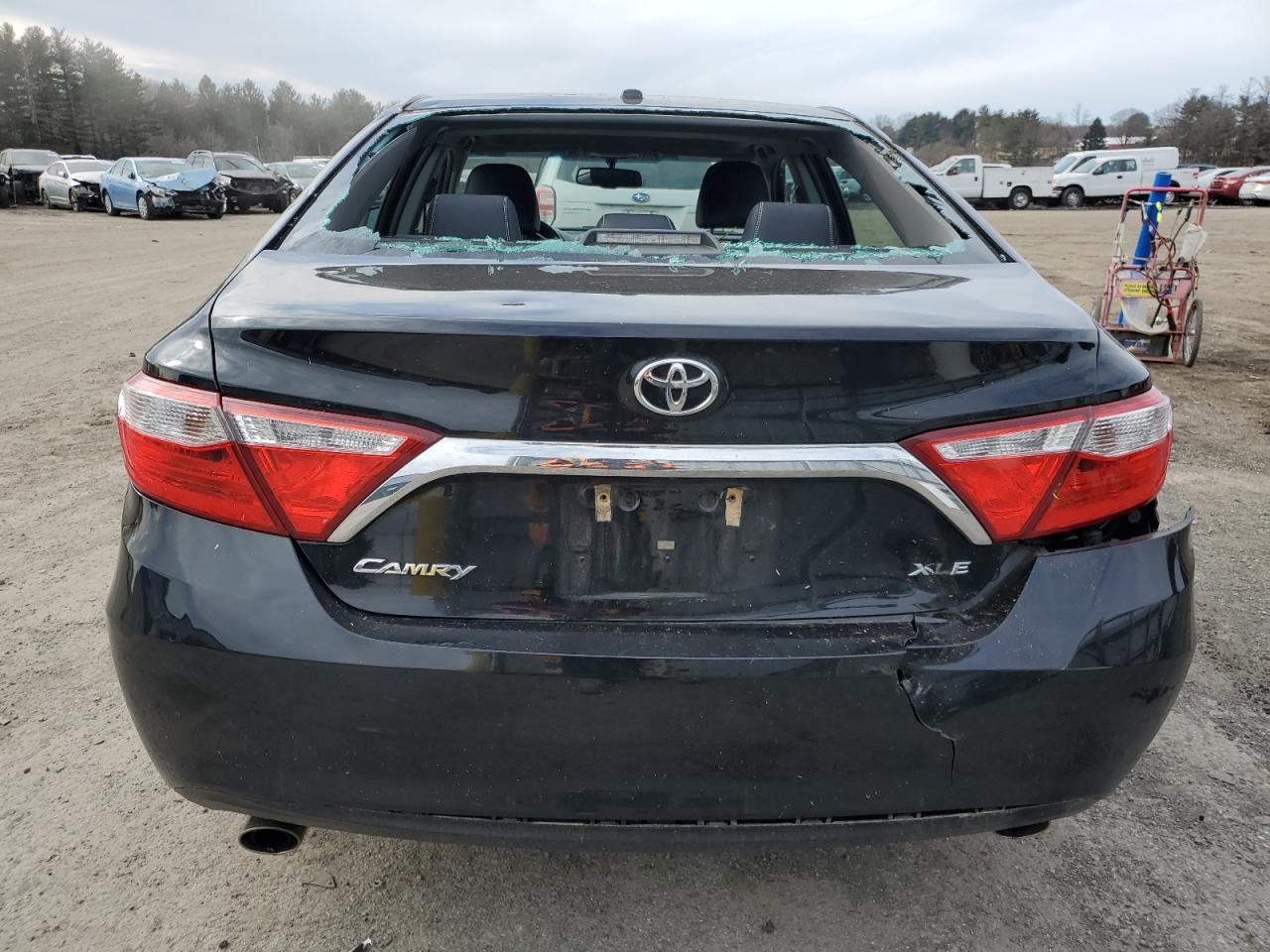 2016 TOYOTA CAMRY XSE - Фото 6
