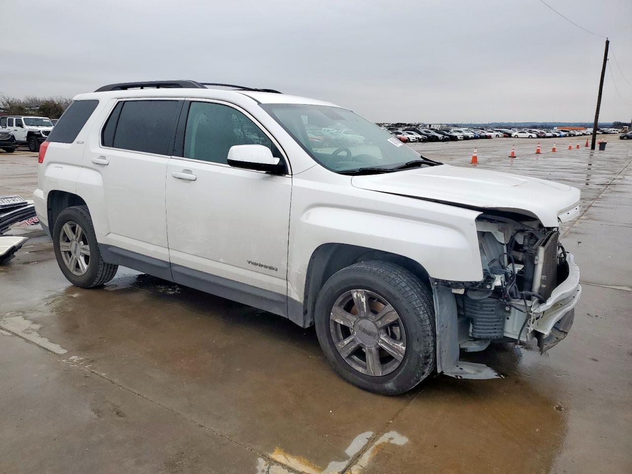 2016 GMC TERRAIN SL - Image 4