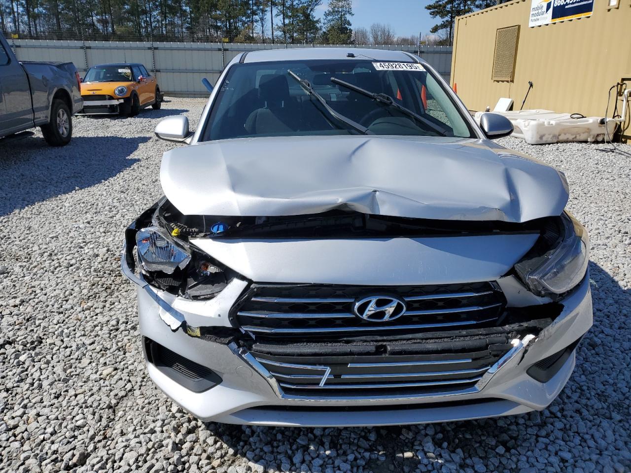 2019 HYUNDAI ACCENT SE - Image 5