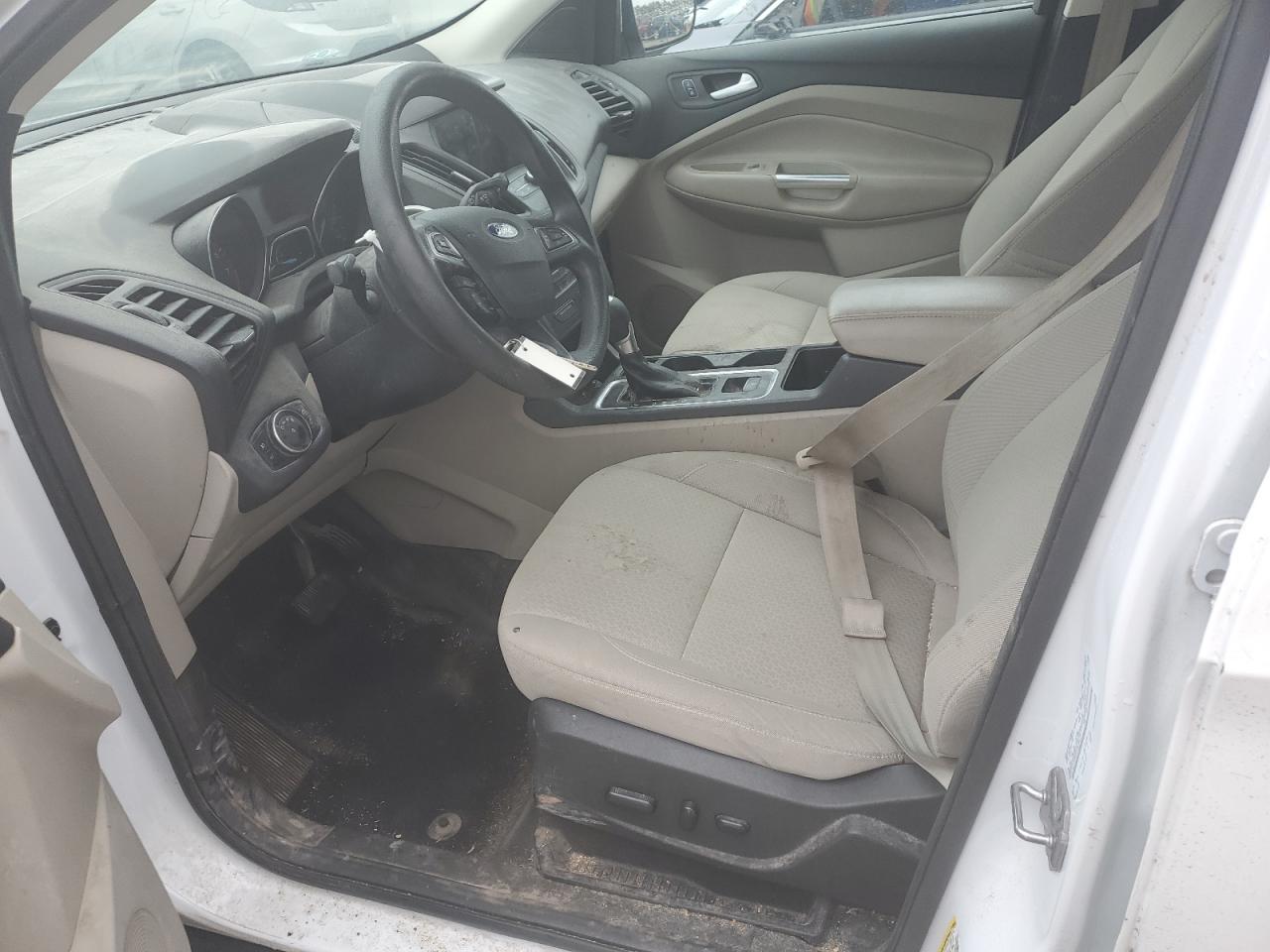 2017 FORD ESCAPE SE - Фото 7