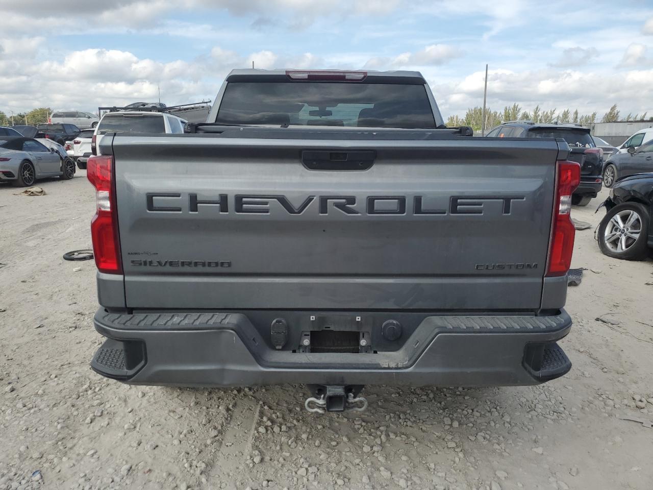 2021 CHEVROLET SILVERADO - Фото 6