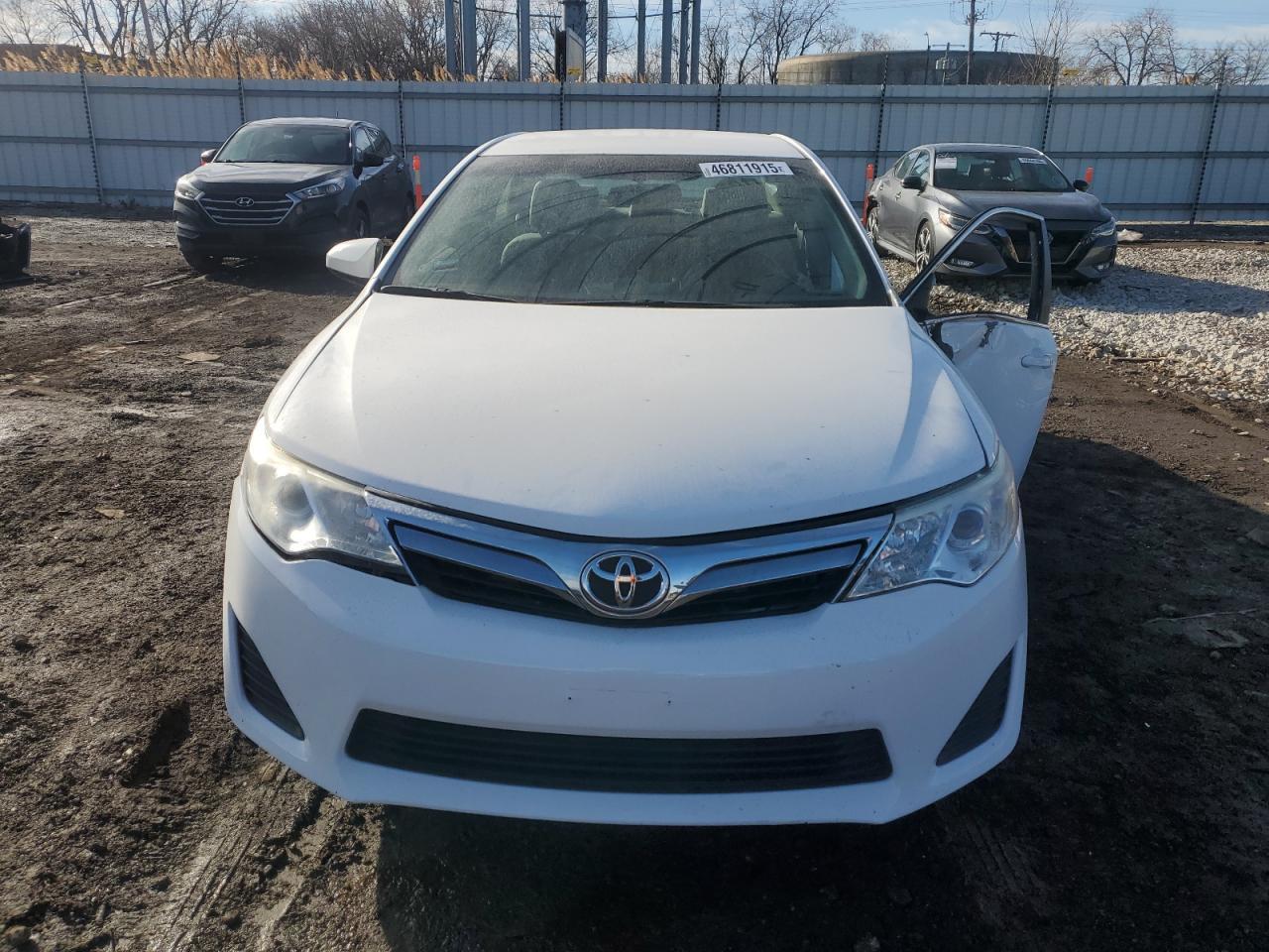2014 TOYOTA CAMRY L - Image 5