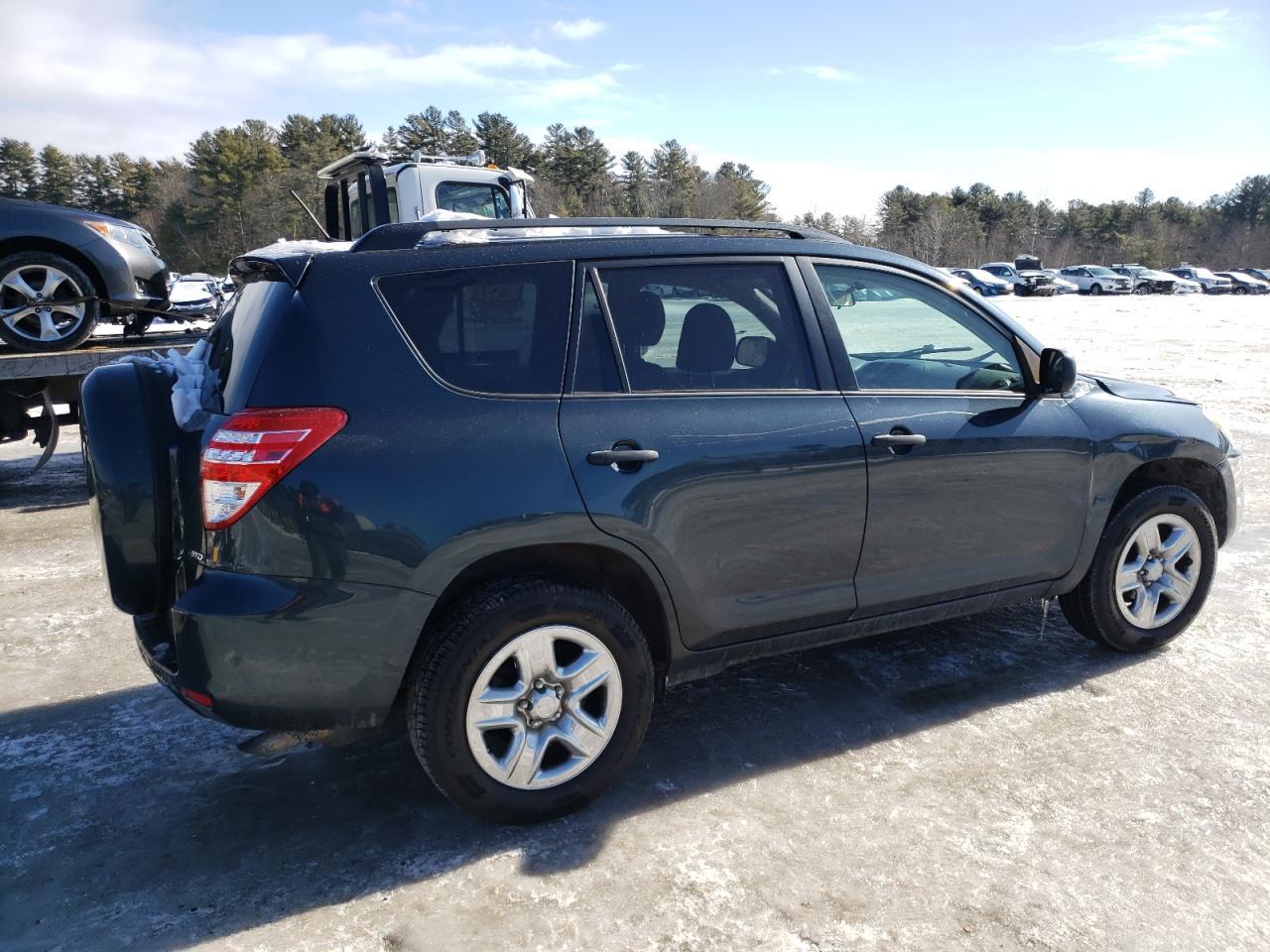 2011 TOYOTA RAV4 - Image 3