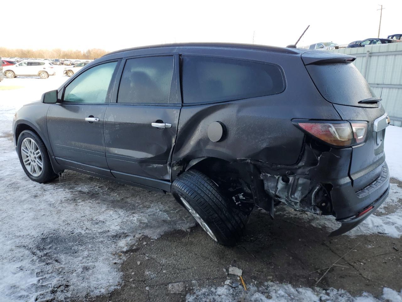 2015 CHEVROLET TRAVERSE L - Image 2
