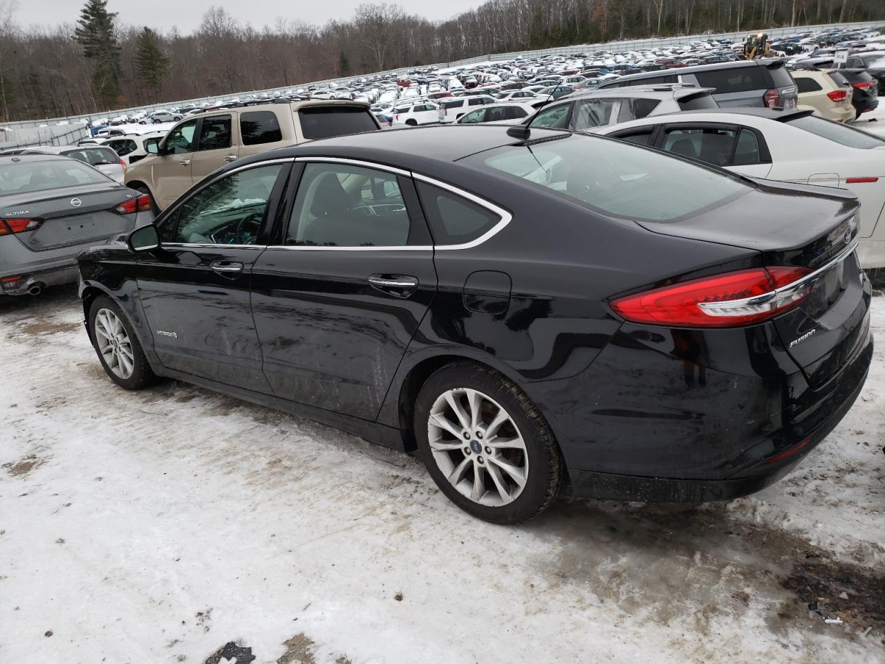 2017 FORD FUSION SE - Фото 2