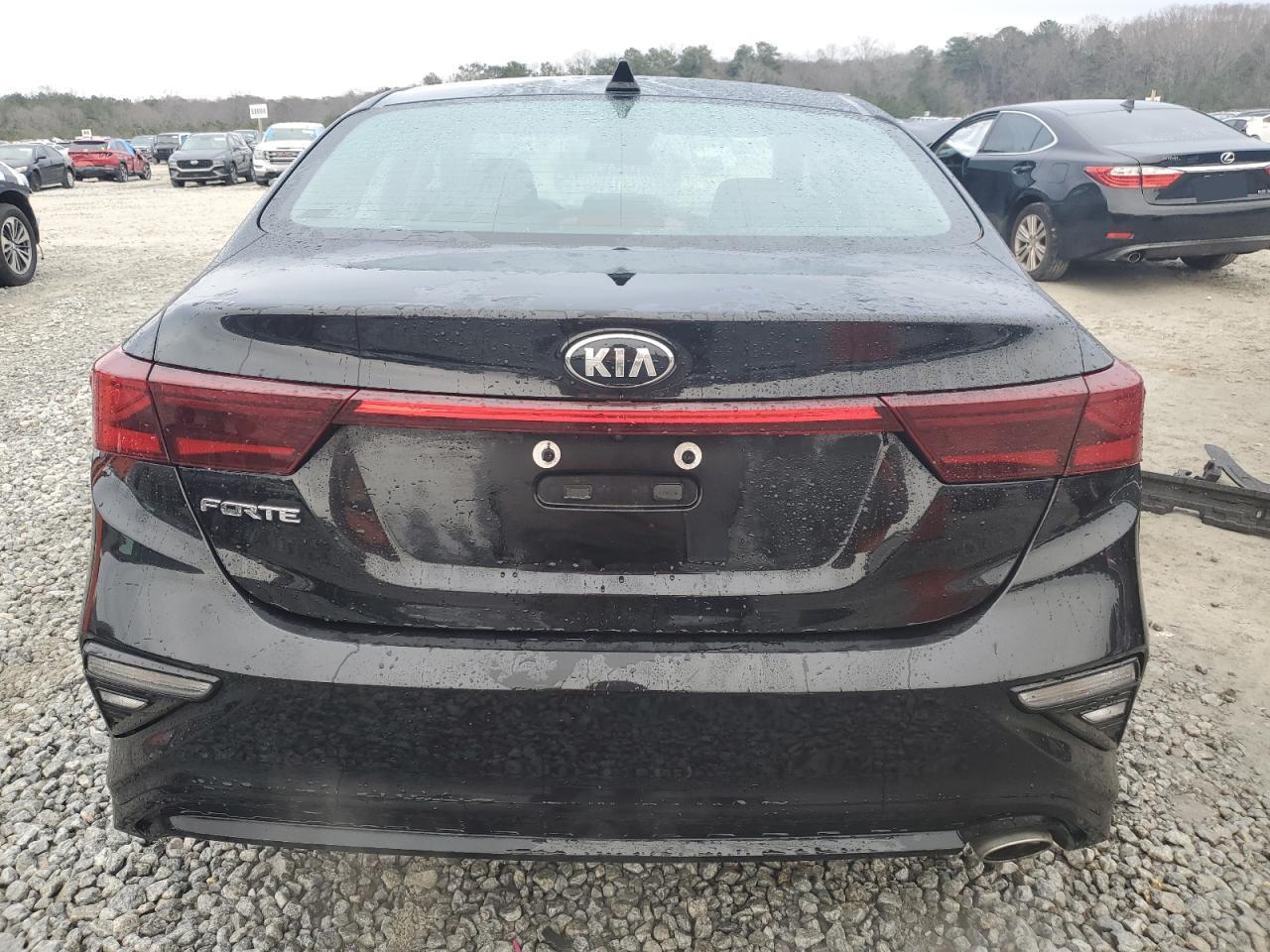 2020 KIA FORTE FE - Image 6