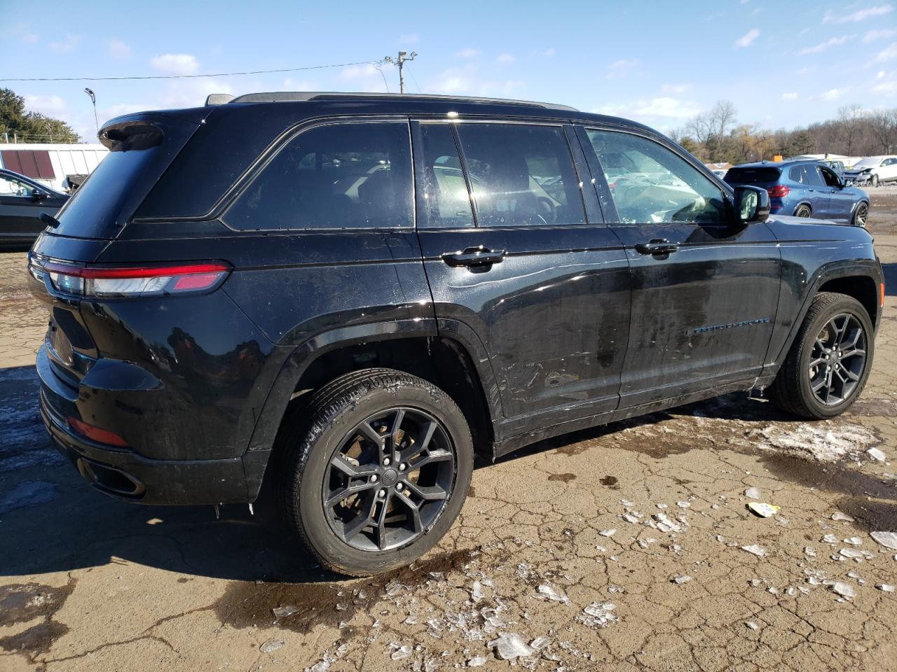 2024 JEEP GRAND CHER - Image 3