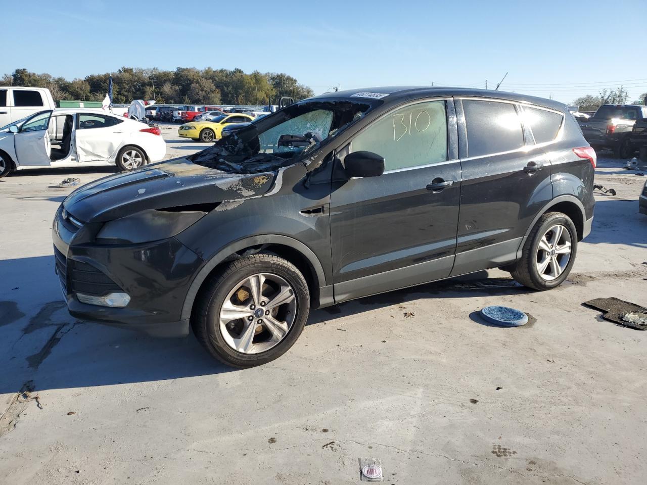 2015 FORD ESCAPE SE
