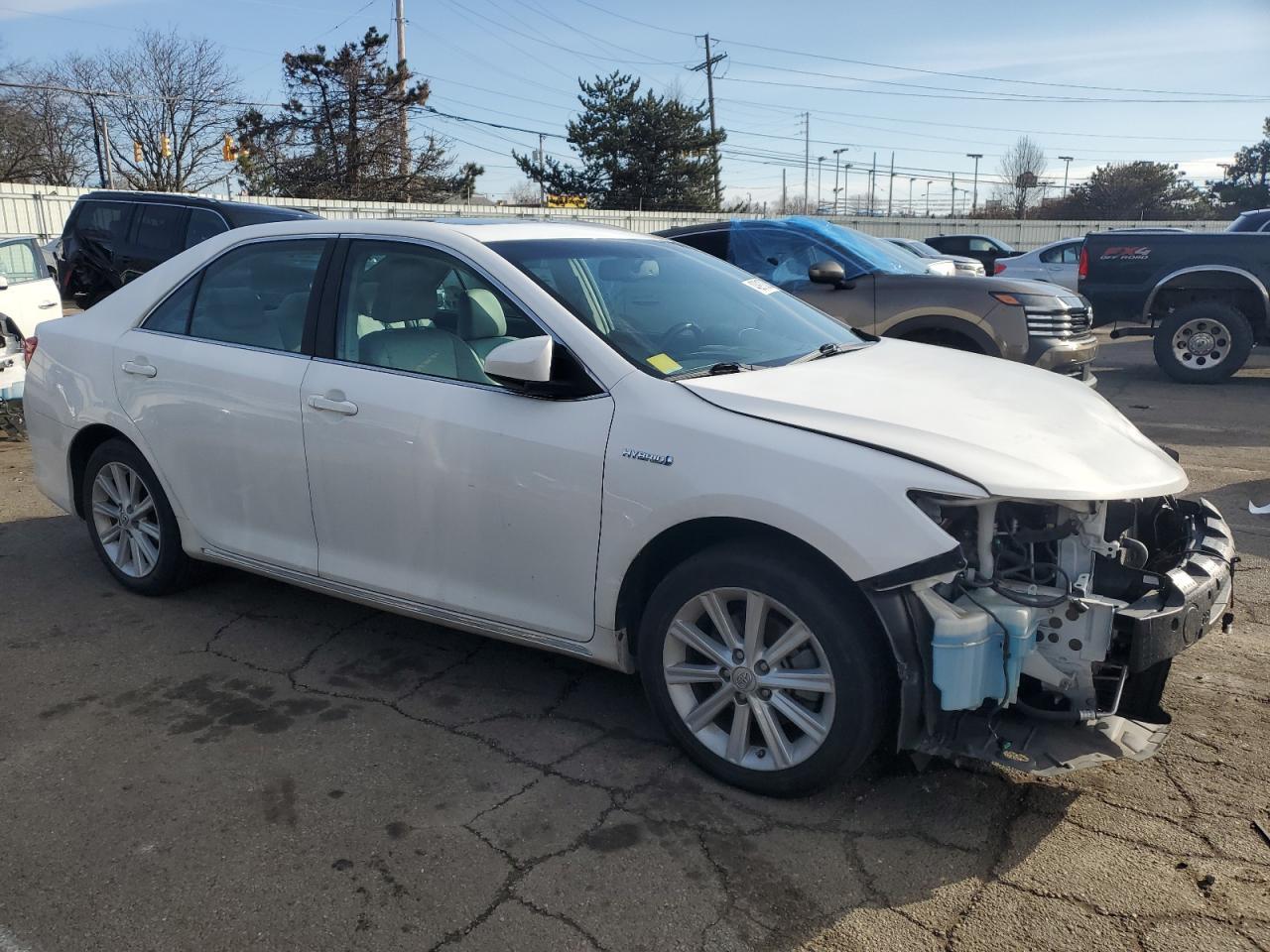 2012 TOYOTA CAMRY HYBR - Image 4