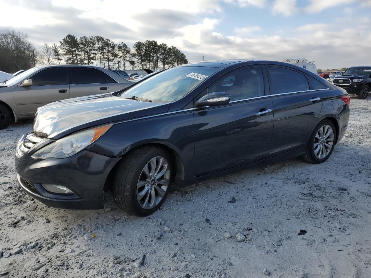 2013 HYUNDAI SONATA SE