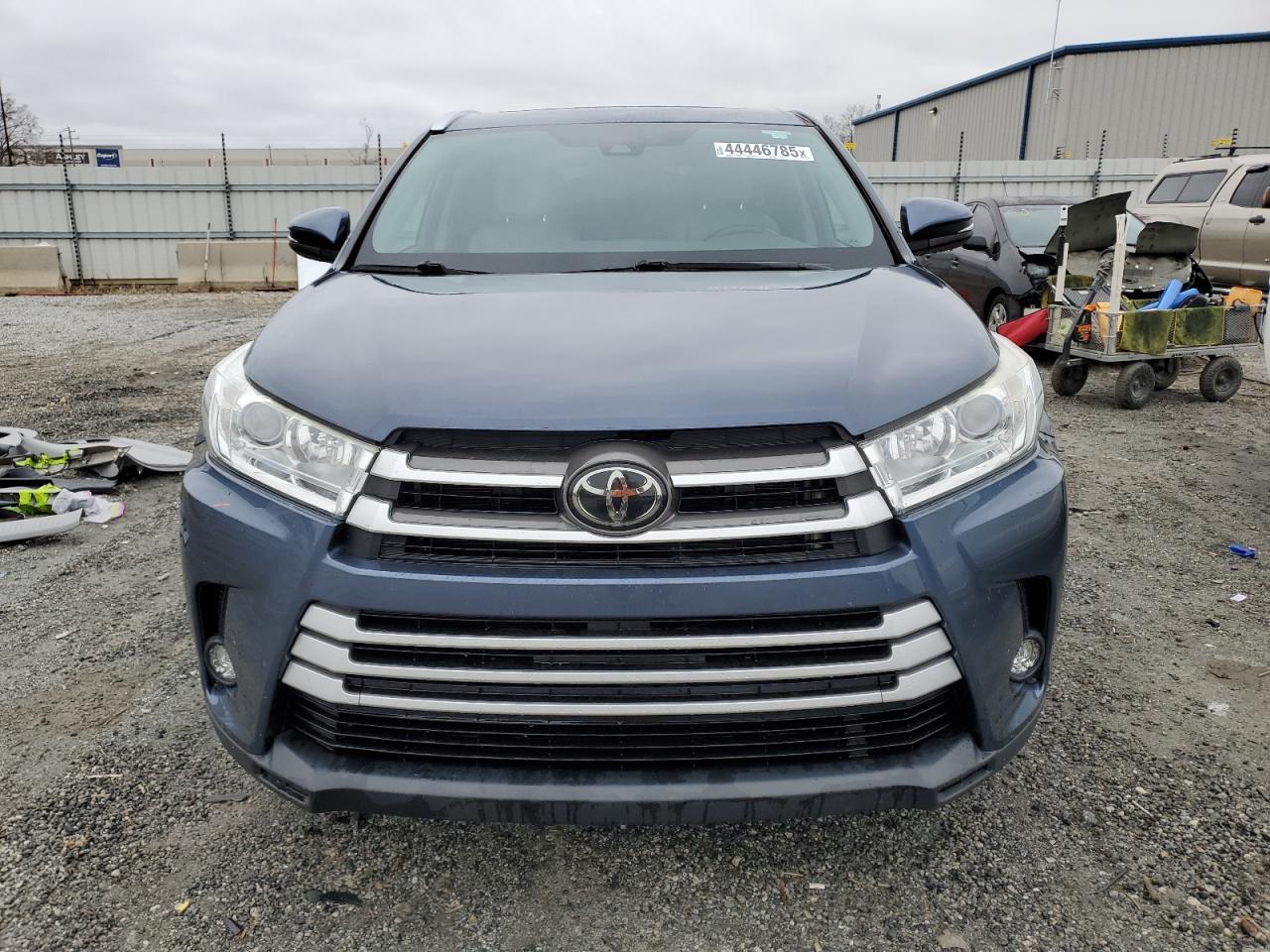 2018 TOYOTA HIGHLANDER - Image 5
