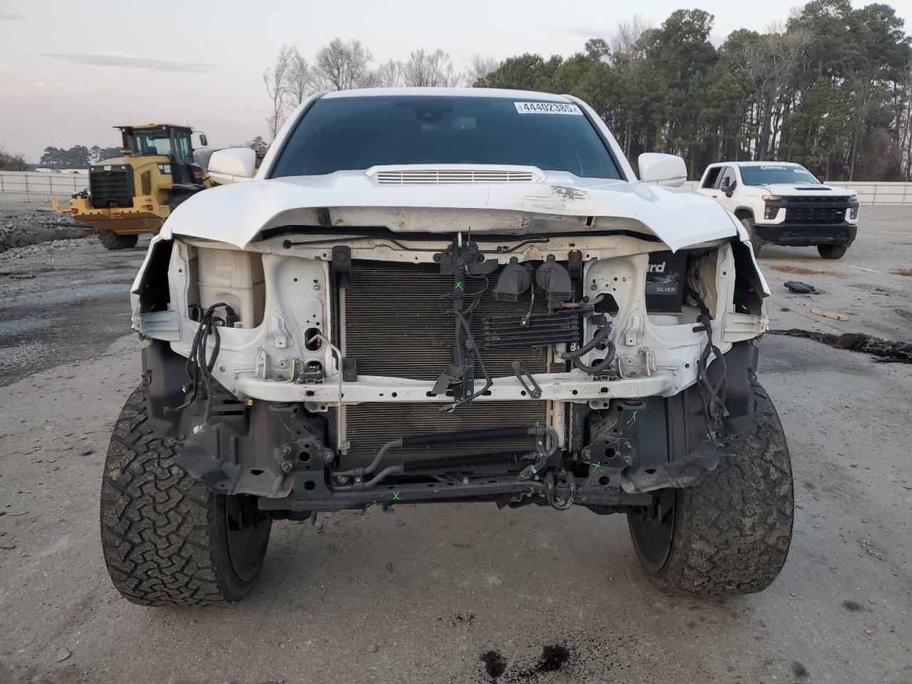 2018 TOYOTA TACOMA DOU - Фото 5
