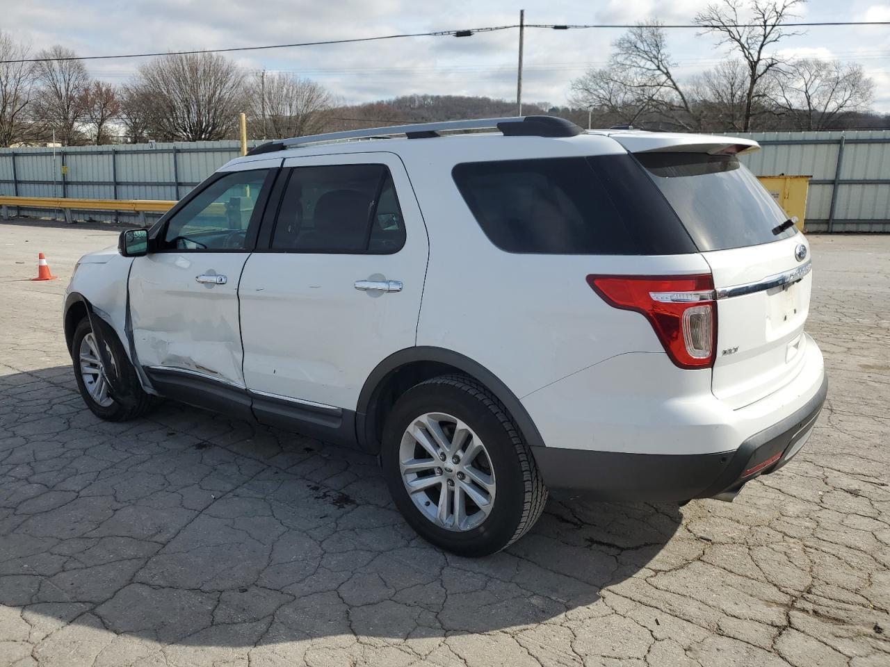 2013 FORD EXPLORER X - Фото 2