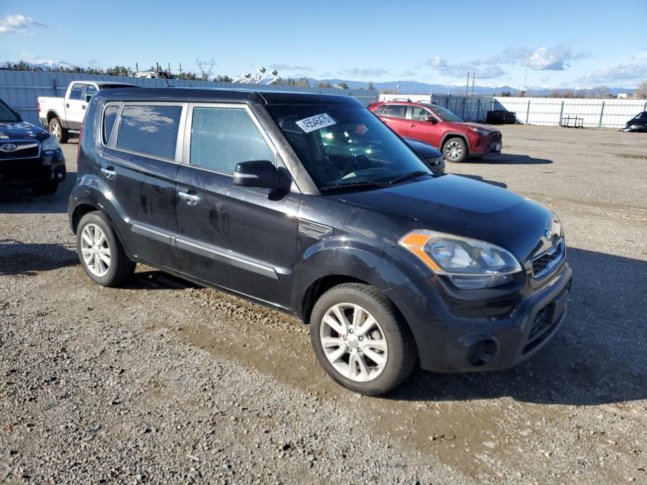 2013 KIA SOUL + - Image 4