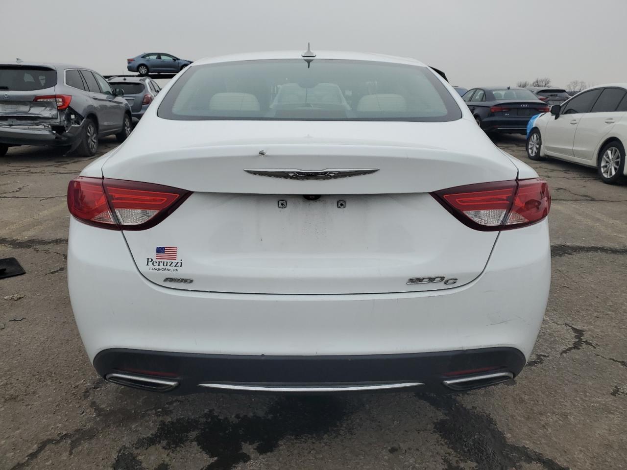 2015 CHRYSLER 200 C - Фото 6