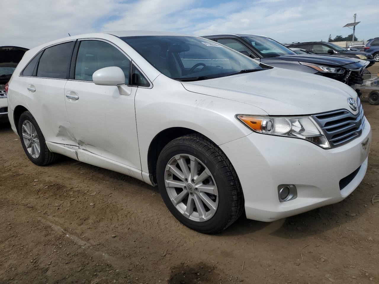 2012 TOYOTA VENZA LE - Фото 4