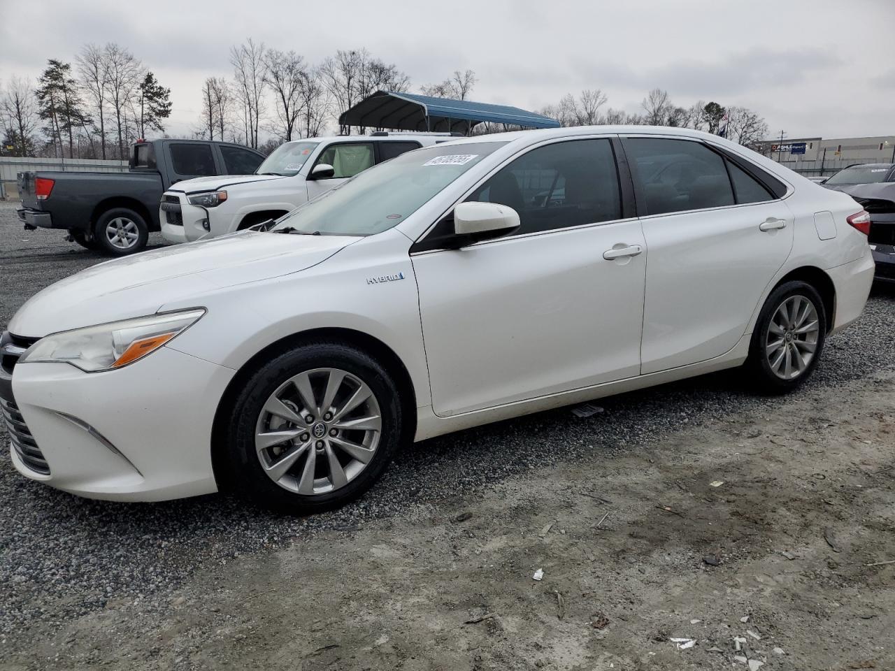2017 TOYOTA CAMRY HYBR