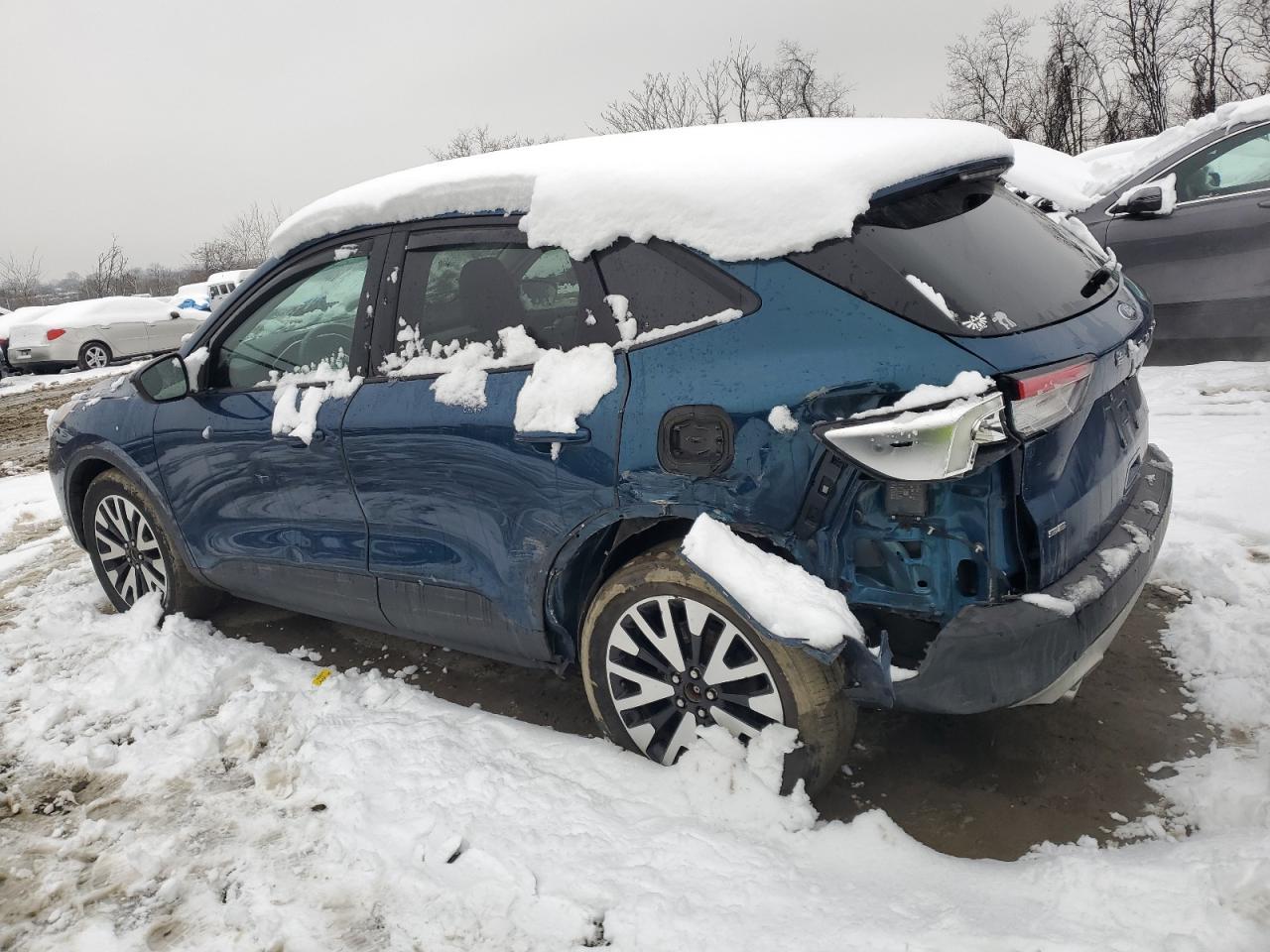 2020 FORD ESCAPE SE - Фото 2