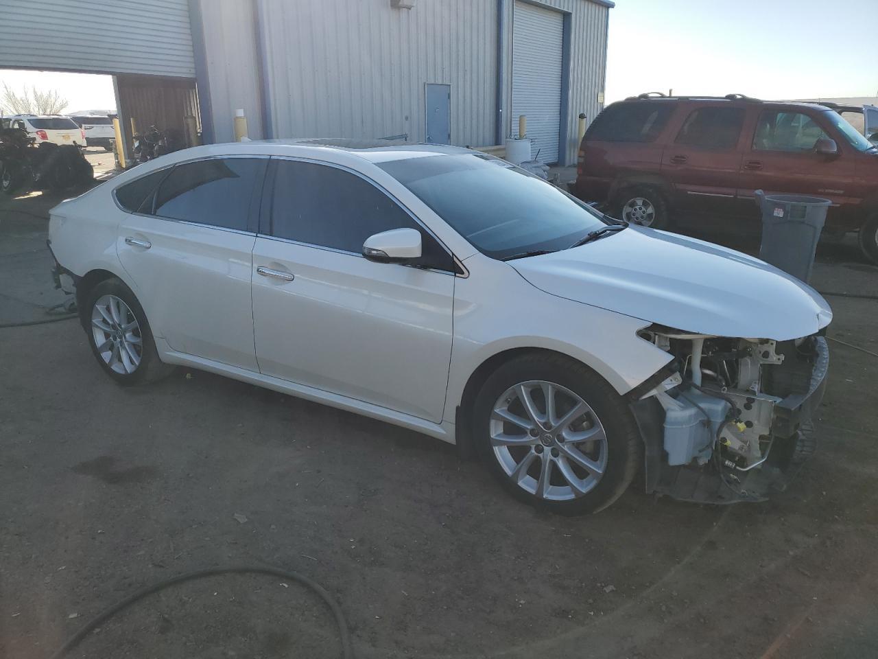 2014 TOYOTA AVALON BAS - Image 4