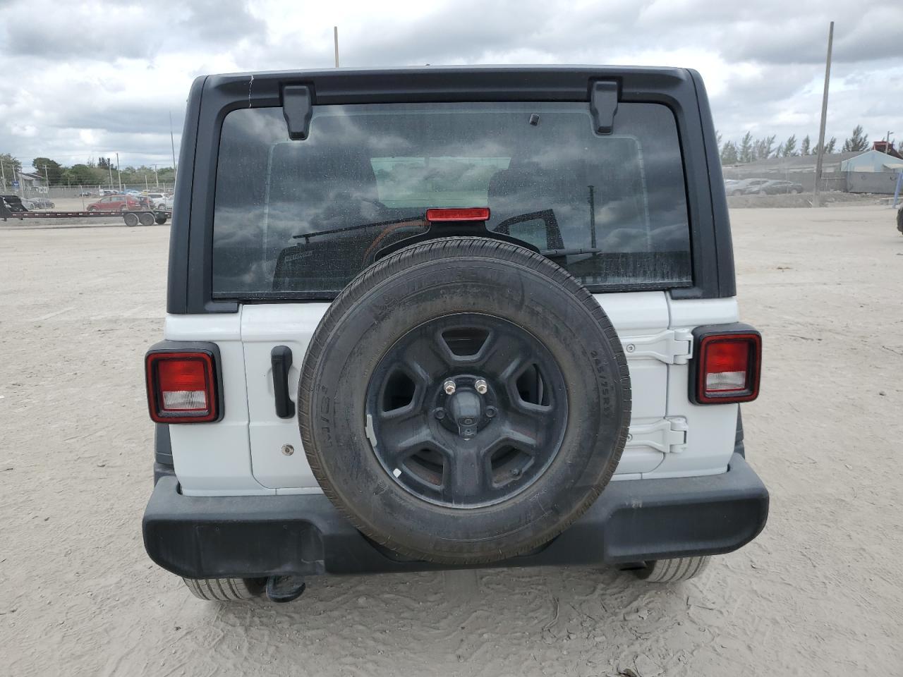 2020 JEEP WRANGLER U - Фото 6