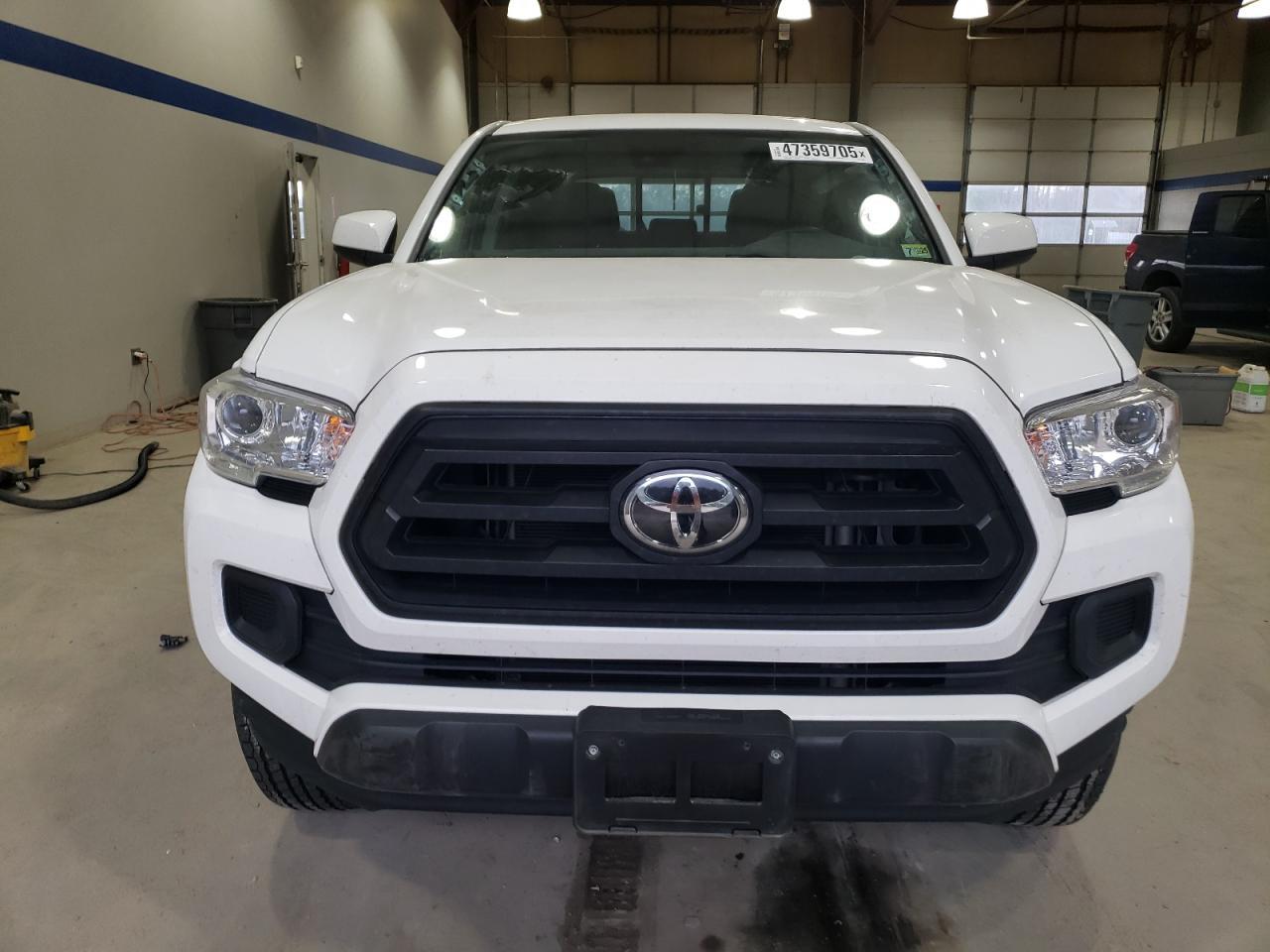 2023 TOYOTA TACOMA DOU - Фото 5