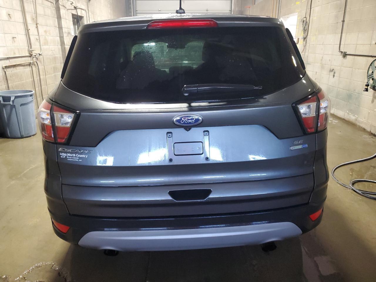2017 FORD ESCAPE SE - Фото 6