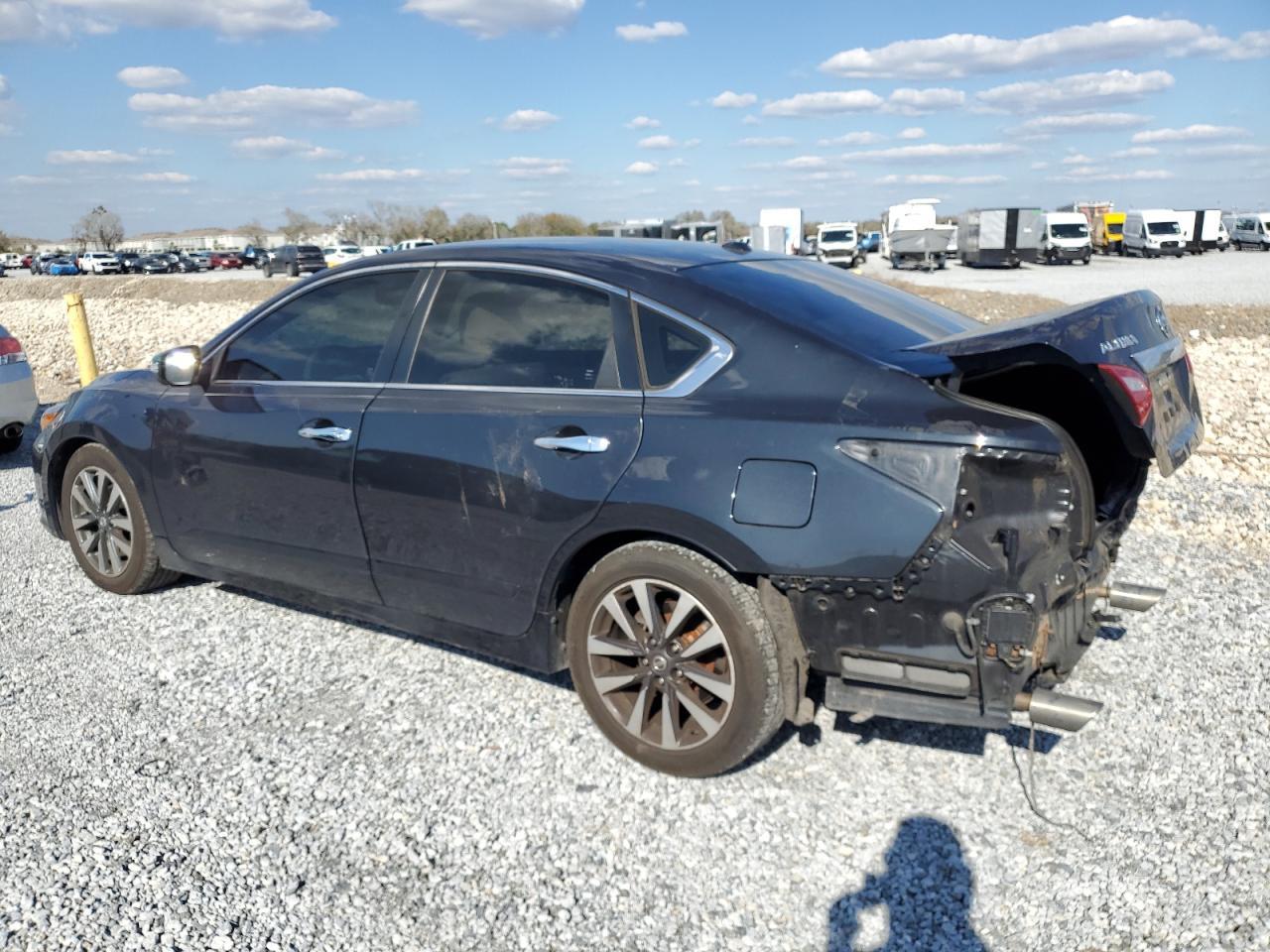 2017 NISSAN ALTIMA 2.5 - Image 2