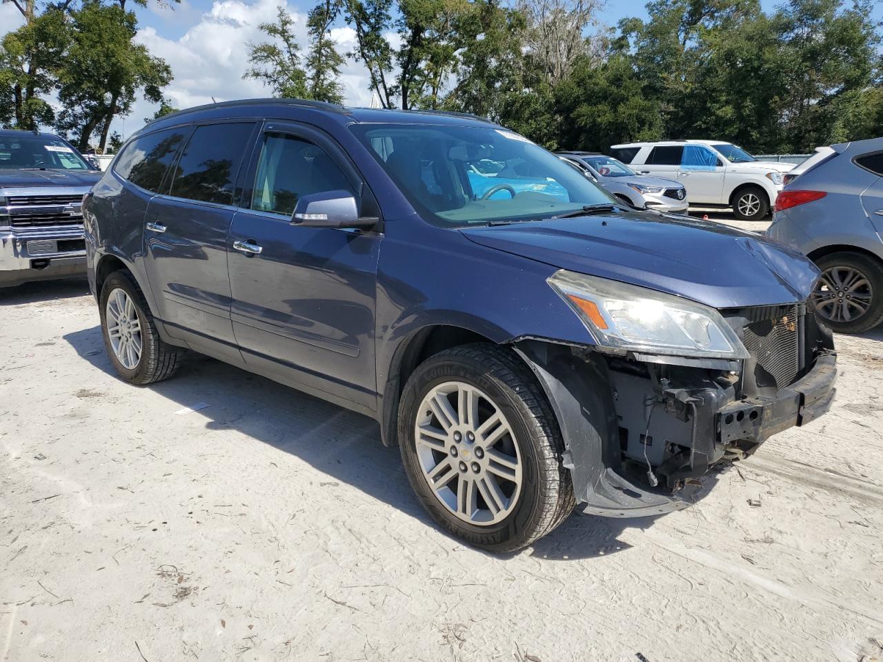 2014 CHEVROLET TRAVERSE L - Image 4