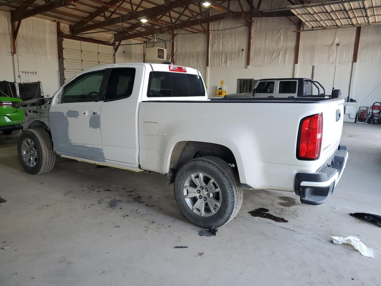 2022 CHEVROLET COLORADO L - Image 2