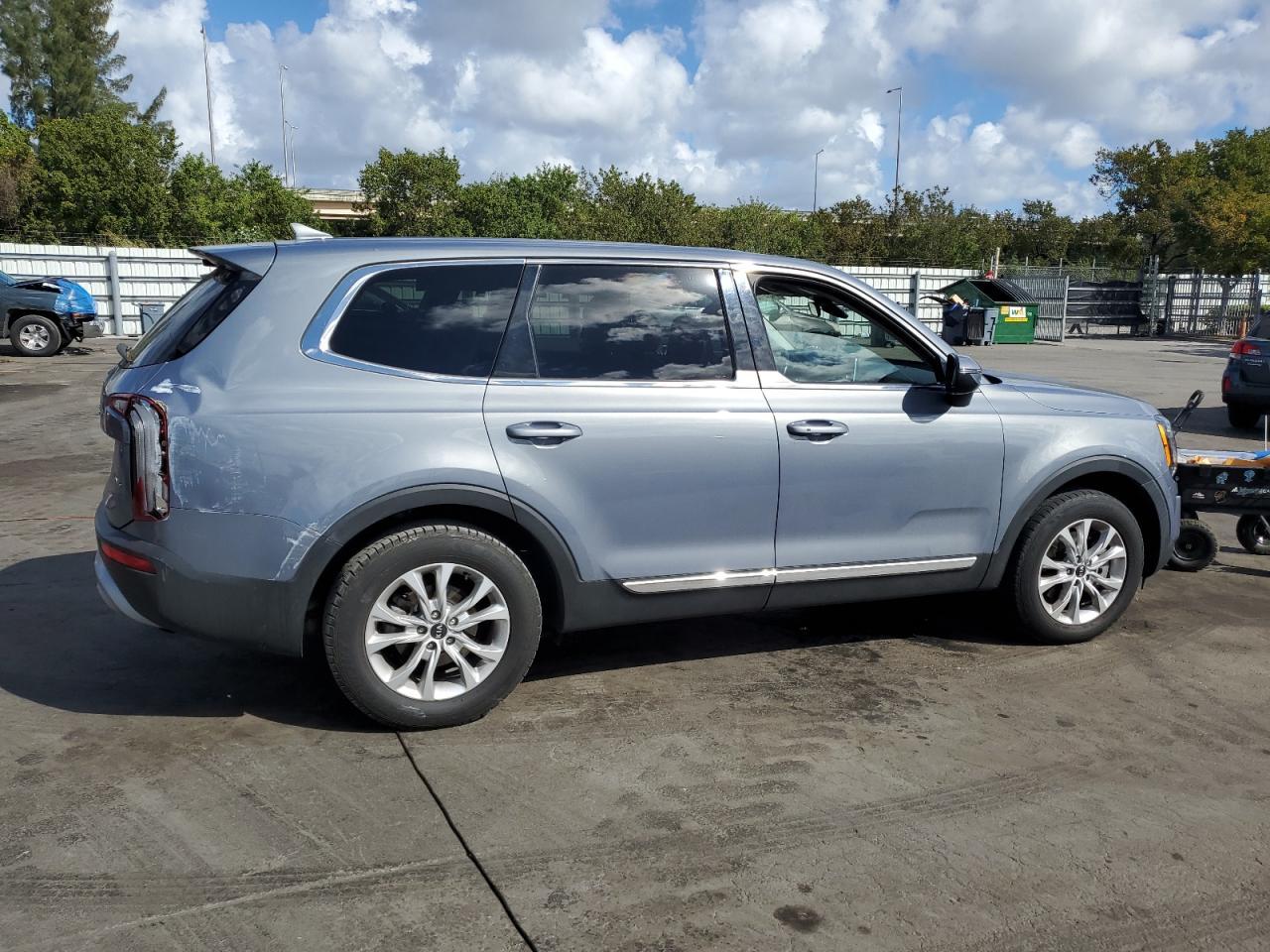 2020 KIA TELLURIDE - Image 3