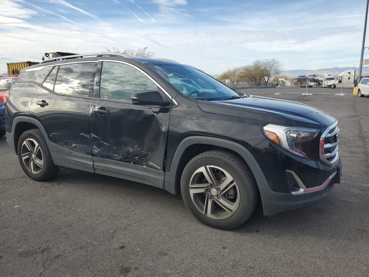 2019 GMC TERRAIN SL - Image 4