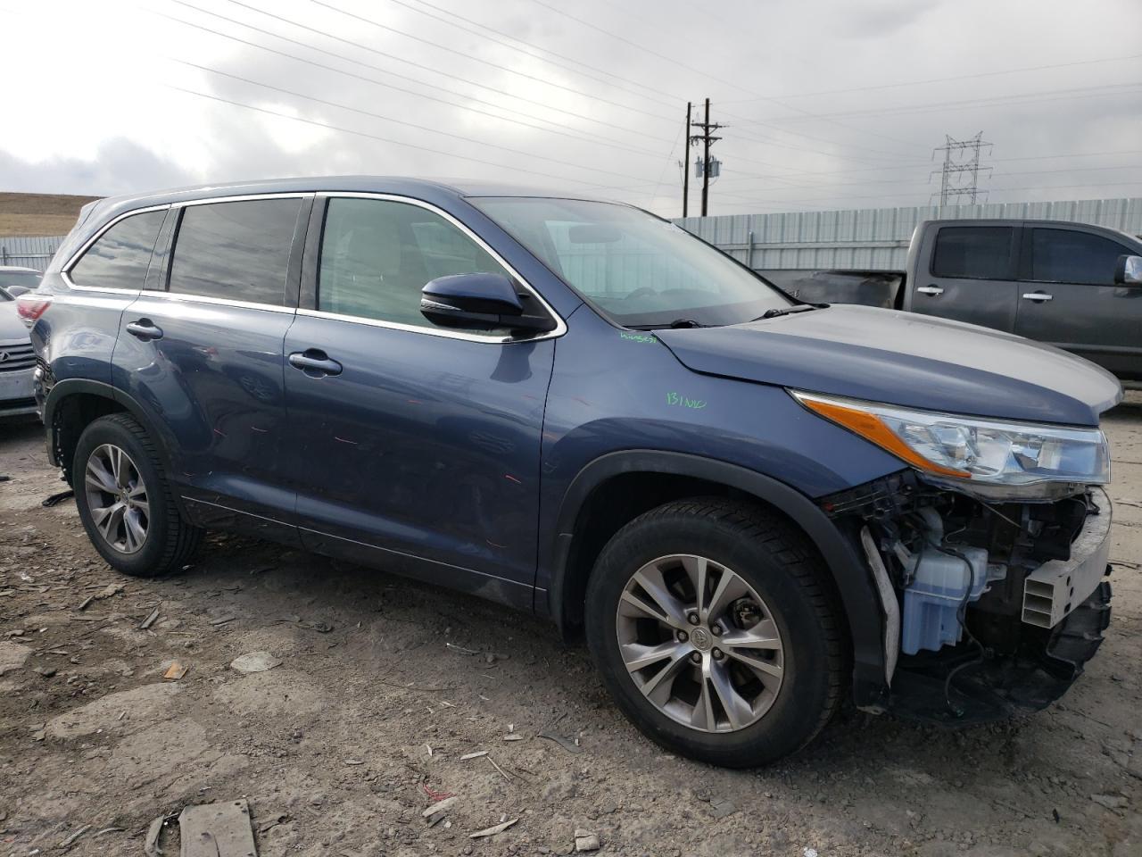 2015 TOYOTA HIGHLANDER - Image 4