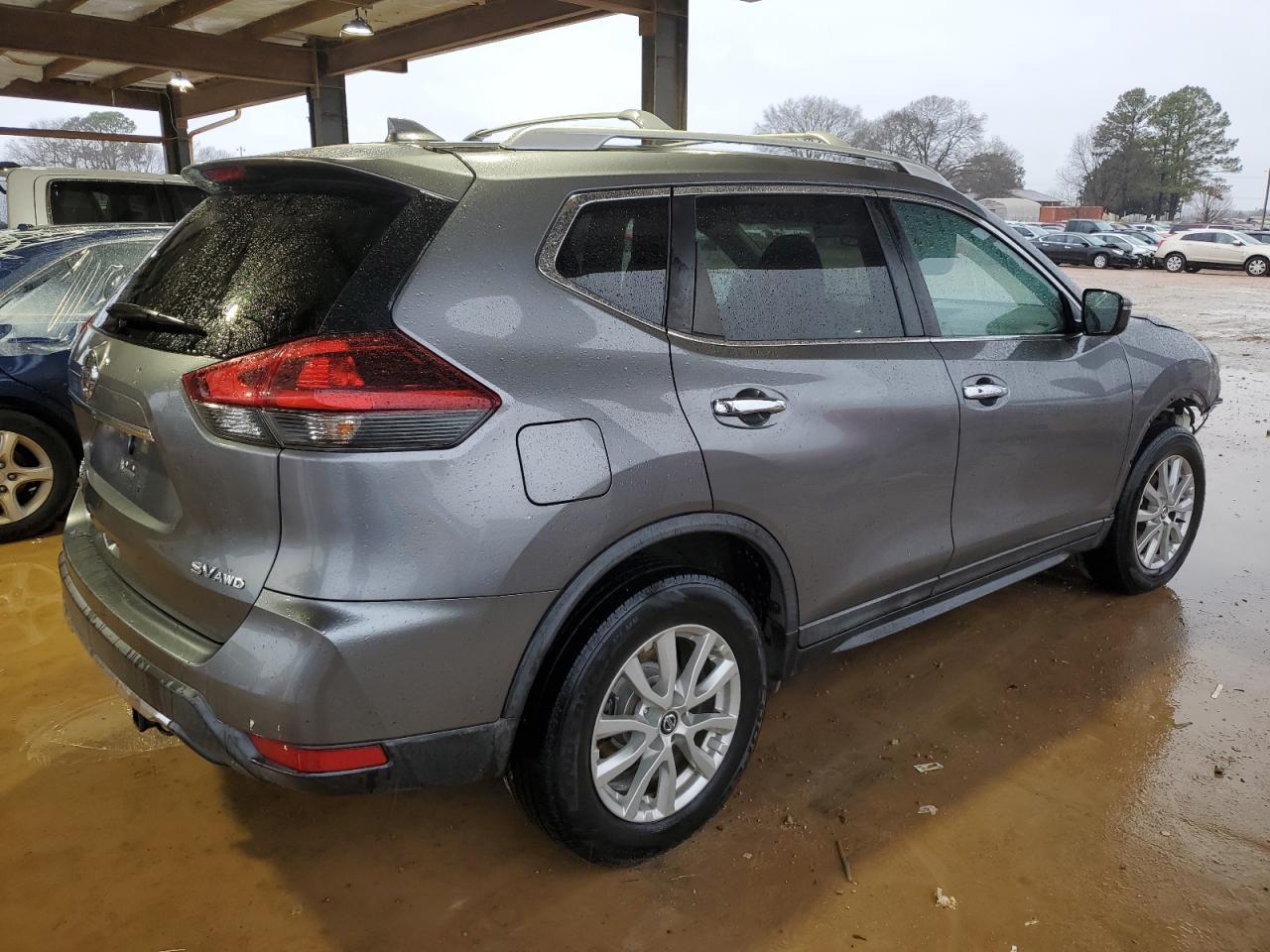 2018 NISSAN ROGUE S - Фото 3