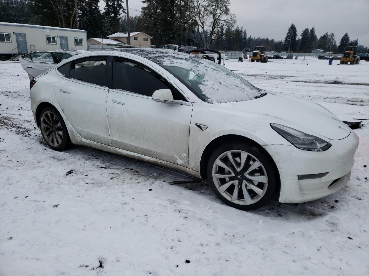 2019 TESLA MODEL 3 - Image 4